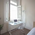 Sunny&modern Flat In Historic Building *