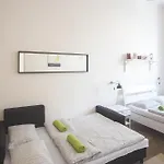 Sunny&modern Flat In Historic Building Διαμέρισμα