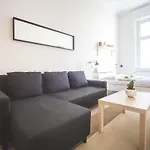 Lägenhet Sunny&modern Flat In Historic Building *