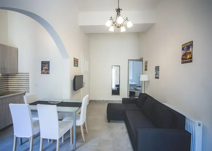 아파트 Sunny&modern Flat In Historic Building