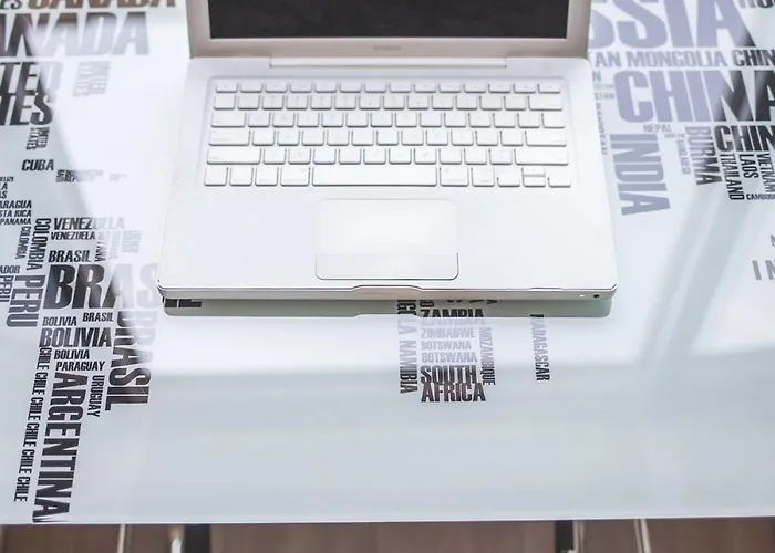 Sunny&modern Flat In Historic Building *